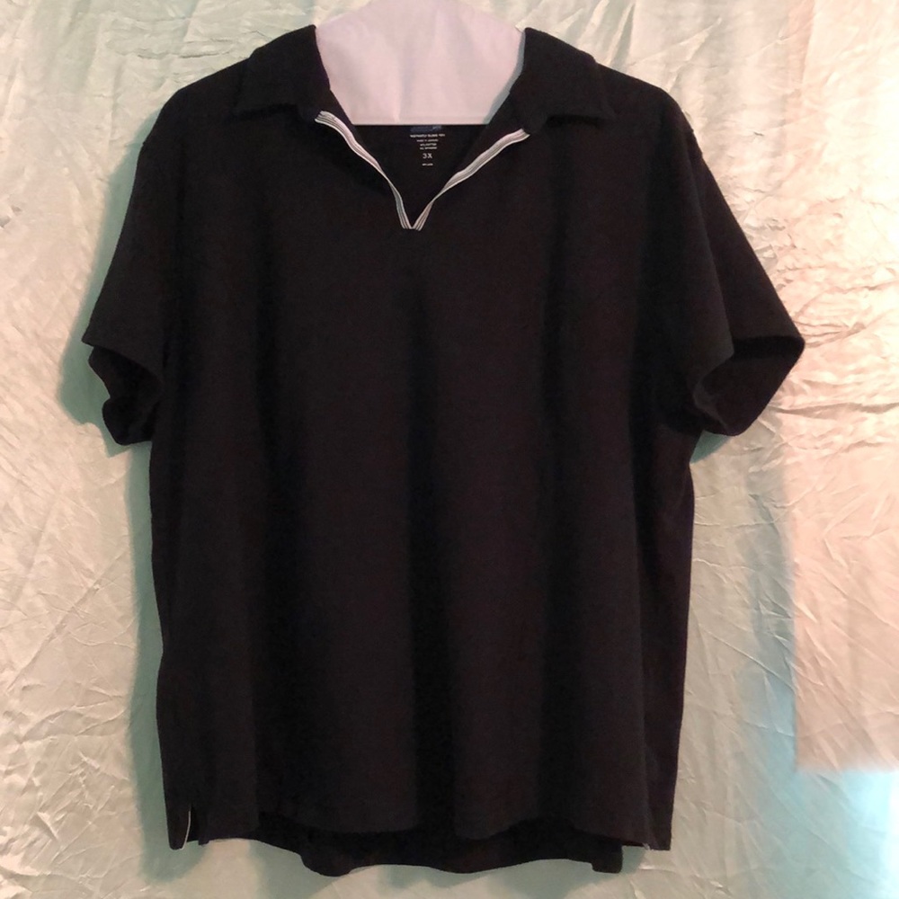 Black short sleeved polo t shirt